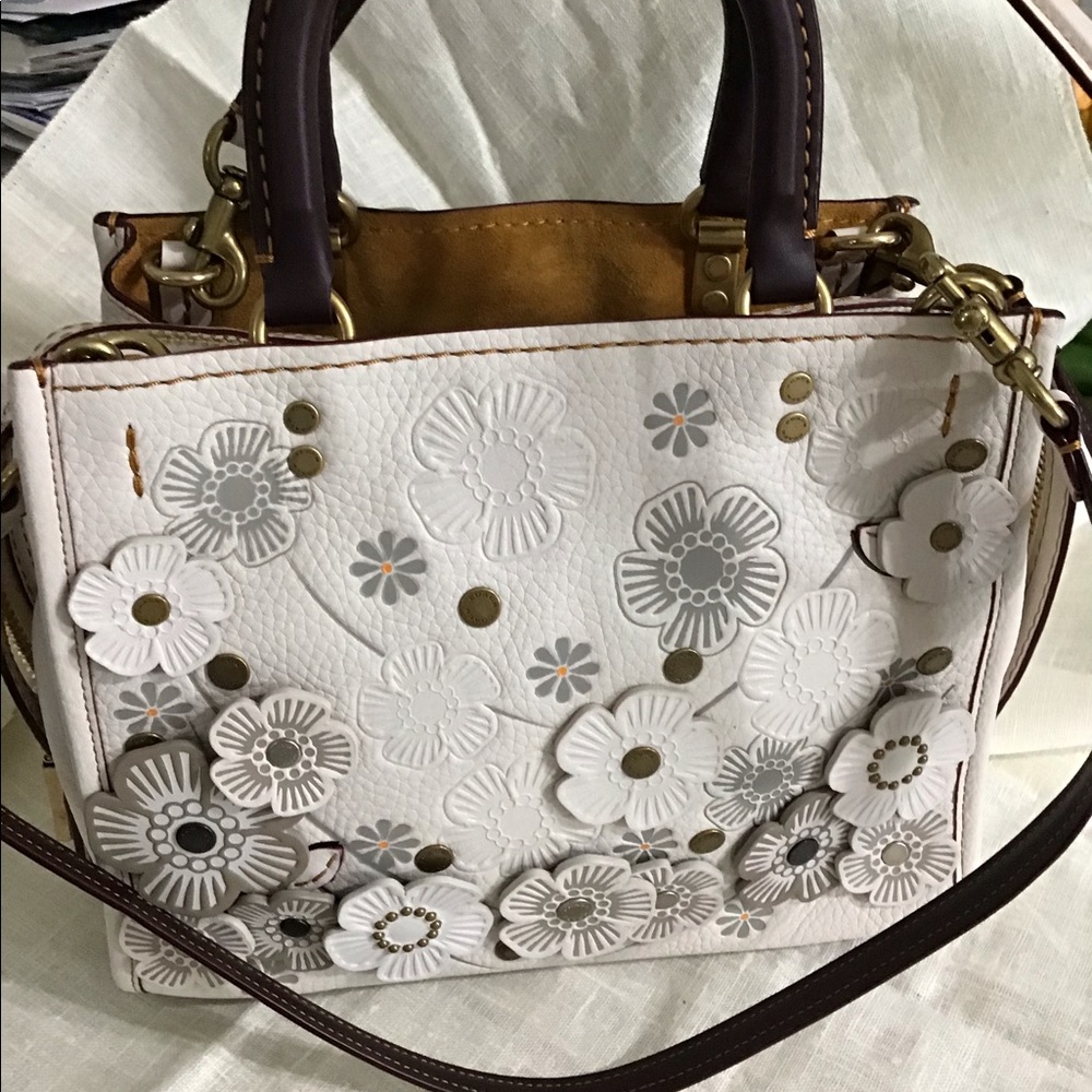 Coach Bag - Picture 4 of 6